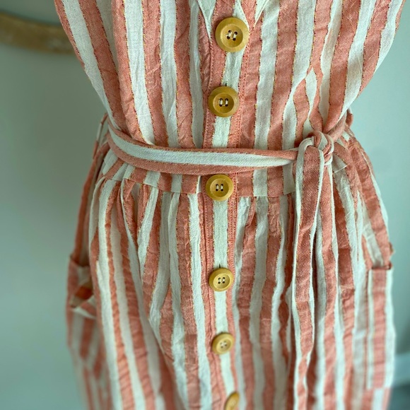 NWT LUSH Button front tank dress with a tie waist and pockets! 100% Cotton - Picture 6 of 12